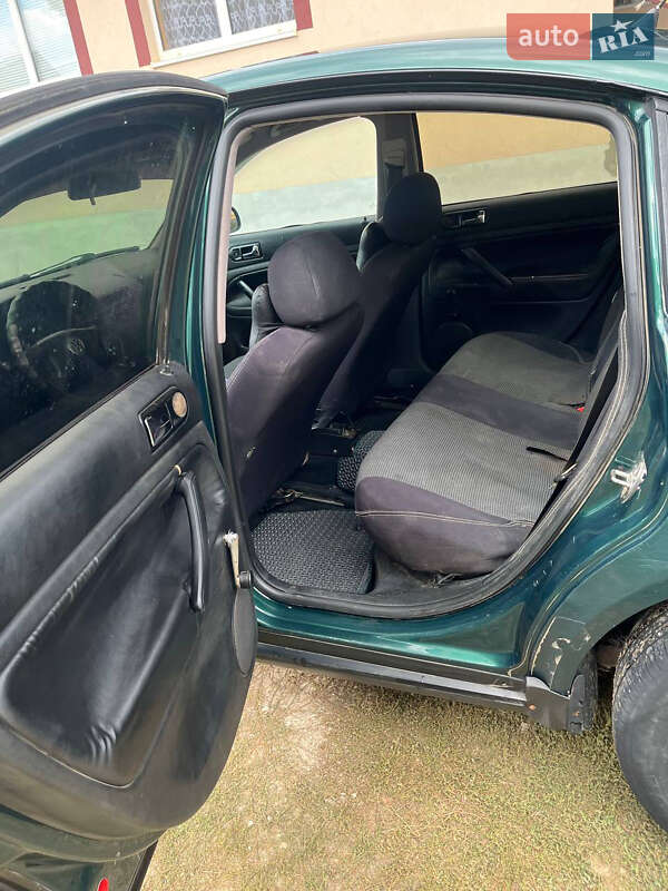 Седан Volkswagen Passat 2000 в Вінниці