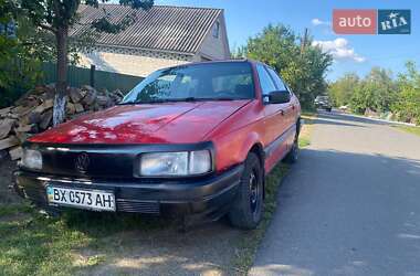 Седан Volkswagen Passat 1989 в Летичеве