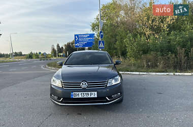 Седан Volkswagen Passat 2011 в Богородчанах