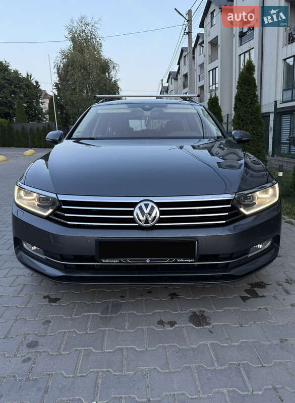 Универсал Volkswagen Passat 2015 в Черновцах