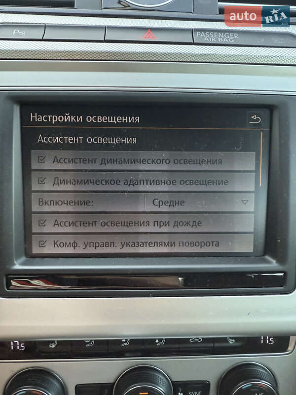 Универсал Volkswagen Passat 2015 в Черновцах