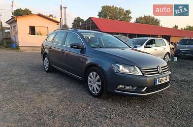 Універсал Volkswagen Passat 2012 в Луцьку