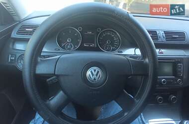 Универсал Volkswagen Passat 2010 в Одессе