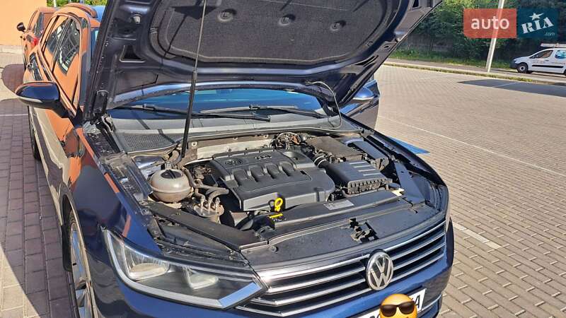 Универсал Volkswagen Passat 2015 в Львове