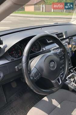 Универсал Volkswagen Passat 2014 в 