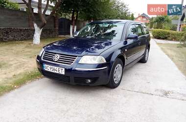 Универсал Volkswagen Passat 2002 в Вараше