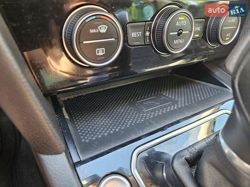 Універсал Volkswagen Passat 2017 в Українці