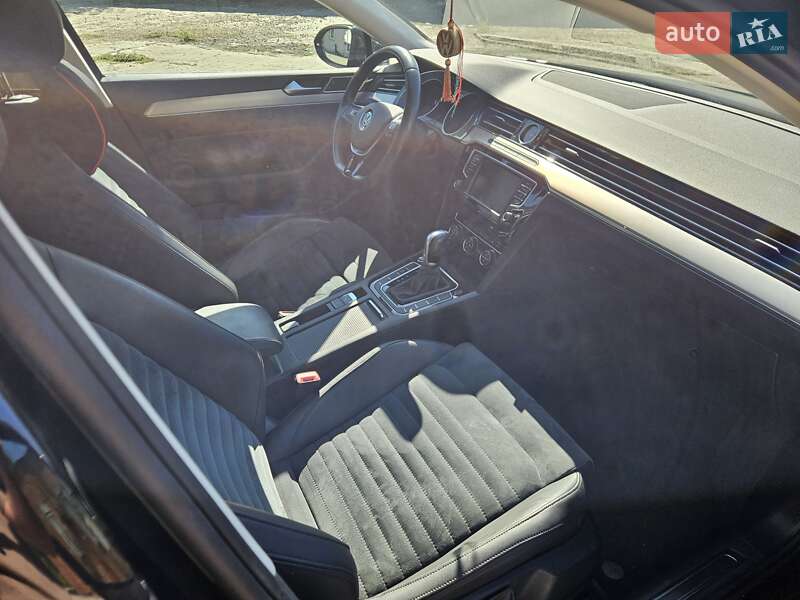 Універсал Volkswagen Passat 2017 в Українці