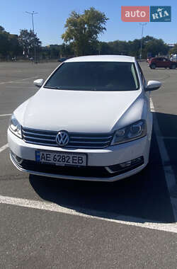 Volkswagen Passat 2013
