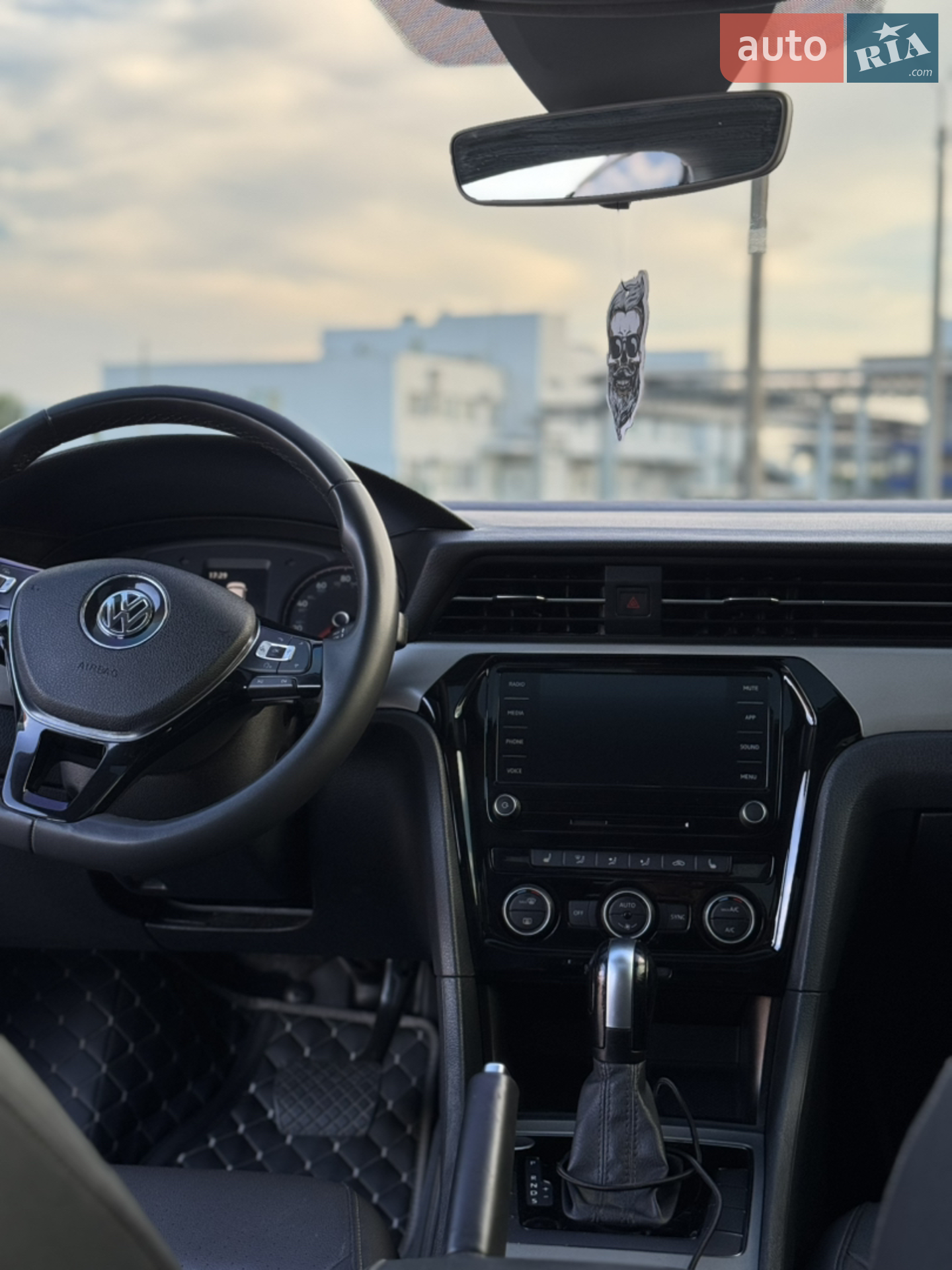 2021 Volkswagen Passat - мініатюра 12