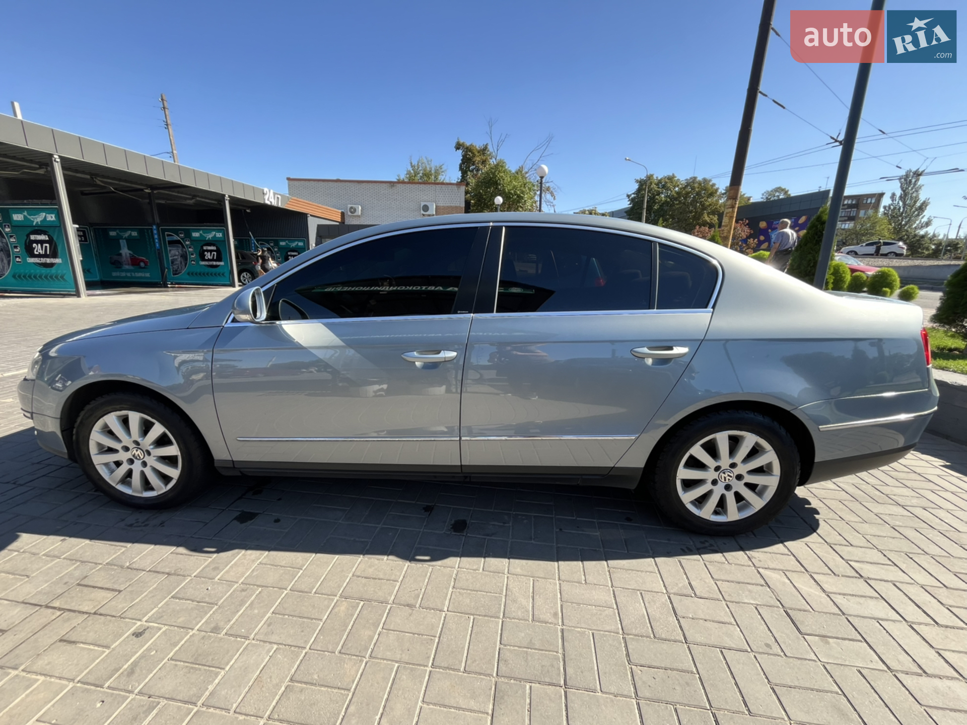2010 Volkswagen Passat - мініатюра 8