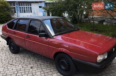 Хэтчбек Volkswagen Passat 1986 в Надворной