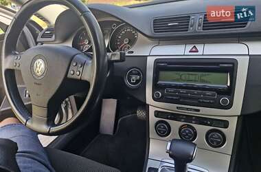 Універсал Volkswagen Passat 2009 в Миколаєві