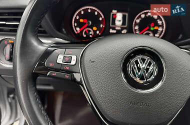 Седан Volkswagen Passat 2020 в Одессе