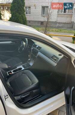 Volkswagen Passat 2012