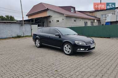 Седан Volkswagen Passat 2011 в Сокале