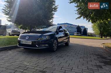 Седан Volkswagen Passat 2011 в Сокалі