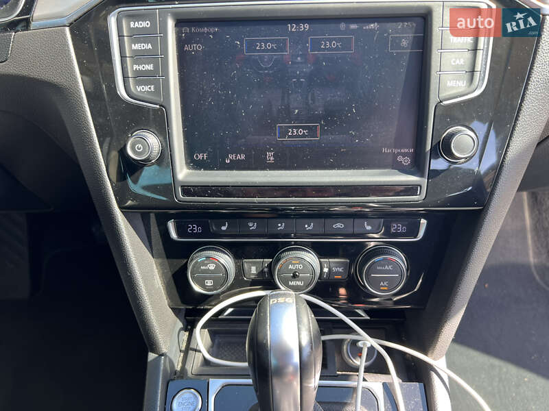 Універсал Volkswagen Passat 2015 в Христинівці фото 35 Універсал Volkswagen Passat 2015 в Христинівці