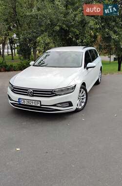 Універсал Volkswagen Passat 2020 в Броварах
