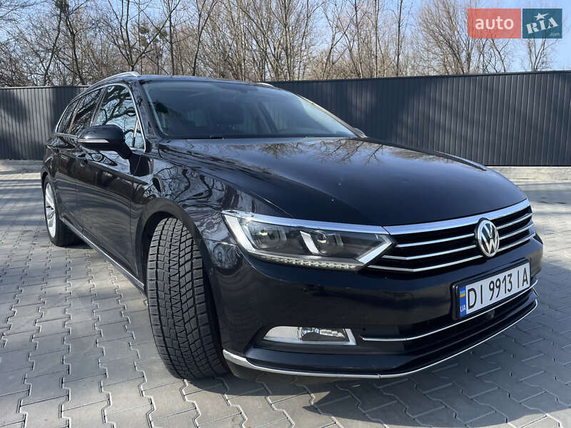 Універсал Volkswagen Passat 2015 в Чернівцях