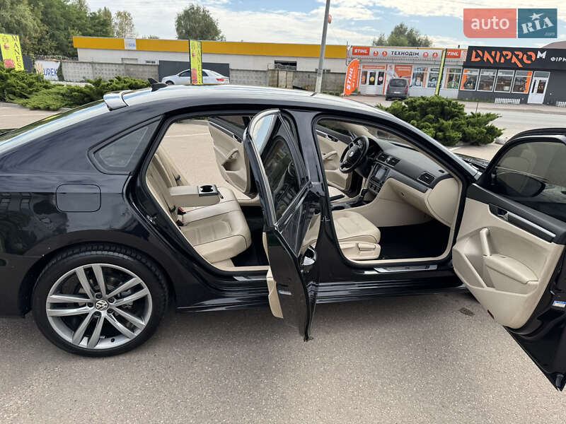 Седан Volkswagen Passat 2017 в Киеве фото 5 Седан Volkswagen Passat 2017 в Киеве