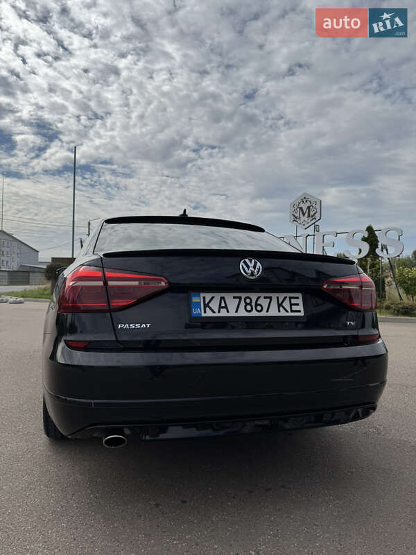 Седан Volkswagen Passat 2017 в Киеве фото 11 Седан Volkswagen Passat 2017 в Киеве