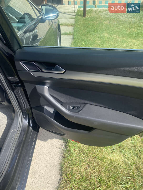 Универсал Volkswagen Passat 2019 в Броварах