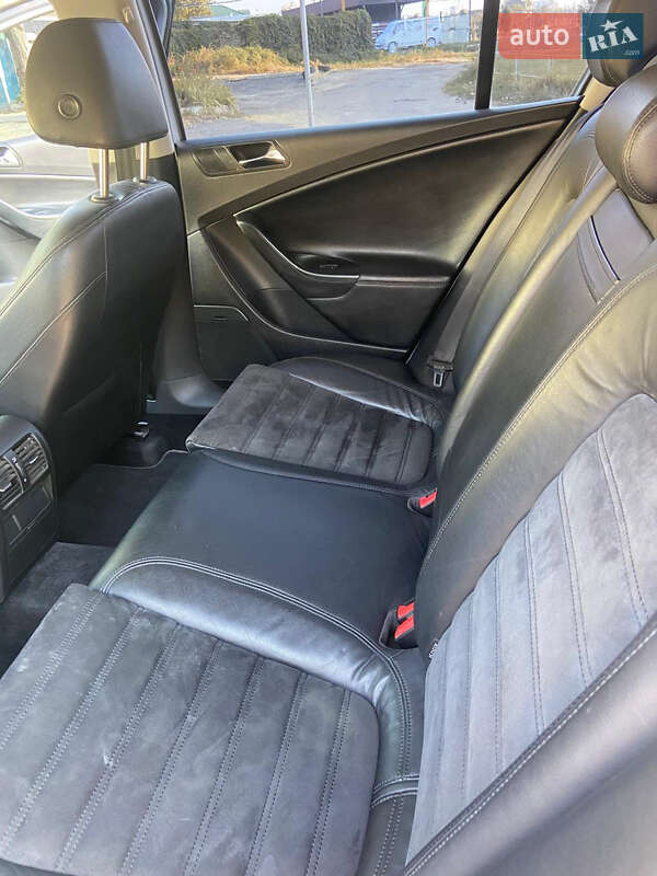 Седан Volkswagen Passat 2008 в Харькове