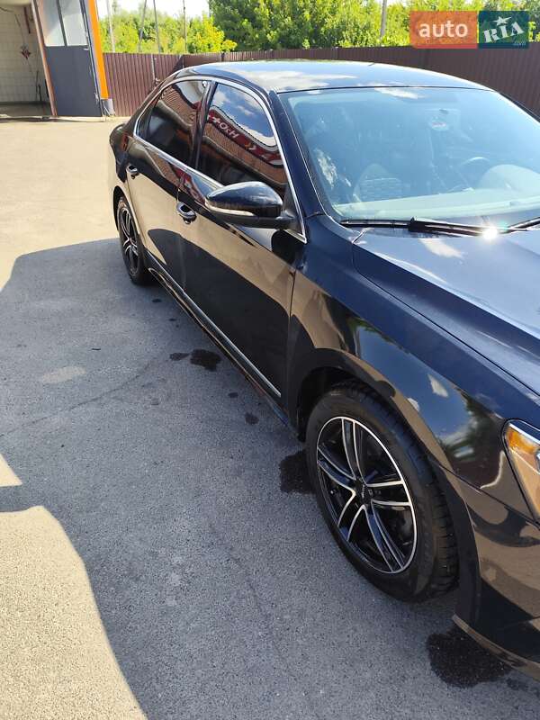 Седан Volkswagen Passat 2016 в Сумах фото 20 Седан Volkswagen Passat 2016 в Сумах