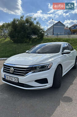 Седан Volkswagen Passat 2020 в Києві