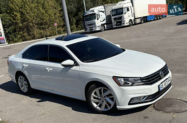 Седан Volkswagen Passat 2018 в Дніпрі