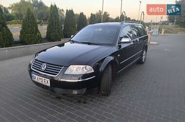 Универсал Volkswagen Passat 2001 в Вараше