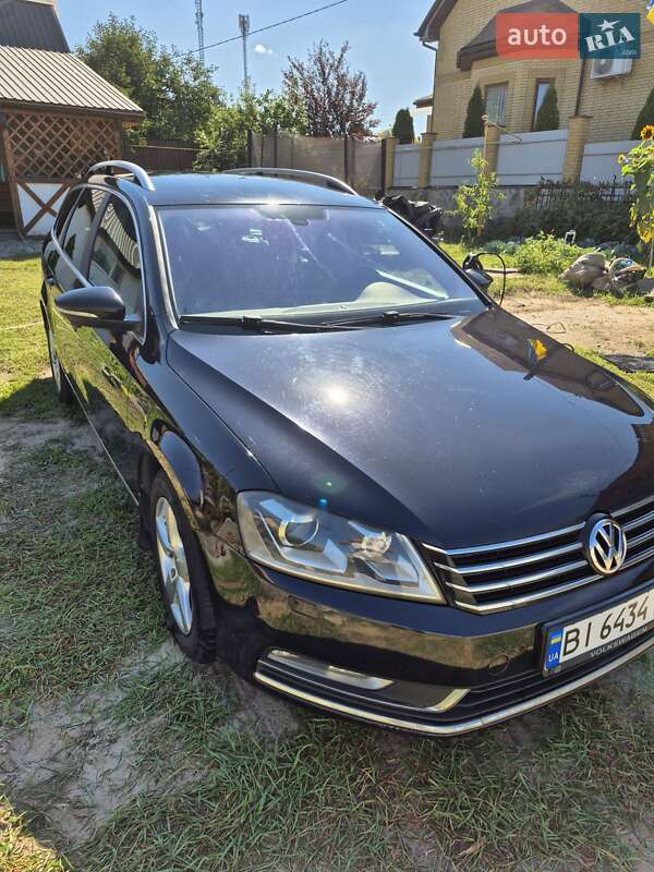 Универсал Volkswagen Passat 2012 в Полтаве