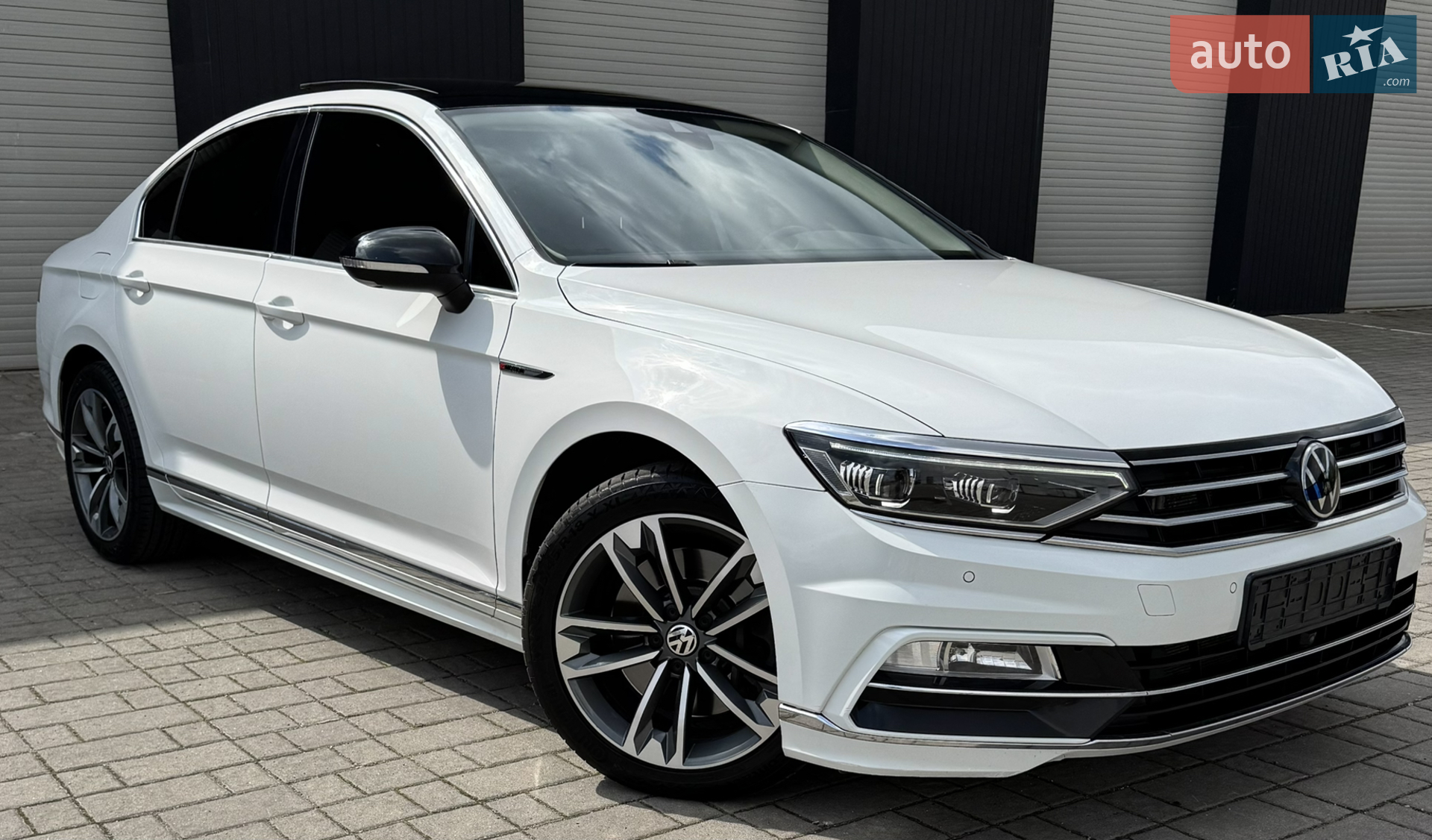 2017 Volkswagen Passat - мініатюра 10