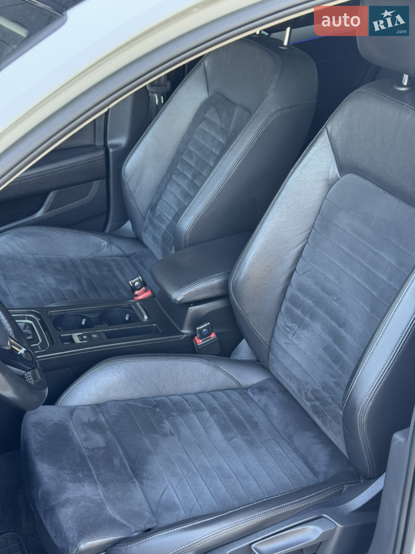 2017 Volkswagen Passat - мініатюра 38