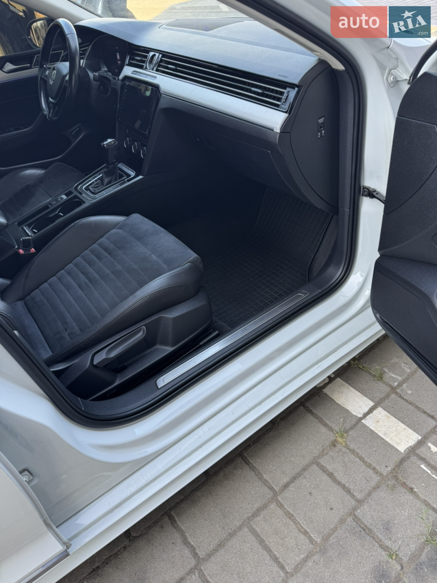 2017 Volkswagen Passat - мініатюра 45