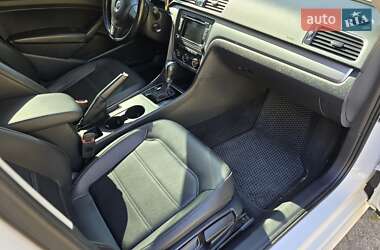 Седан Volkswagen Passat 2014 в Шостке