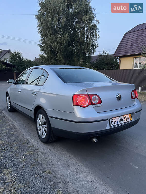 Седан Volkswagen Passat 2007 в Ковеле