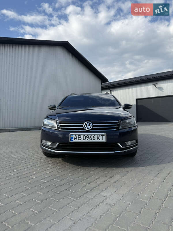 Универсал Volkswagen Passat 2011 в Казатине