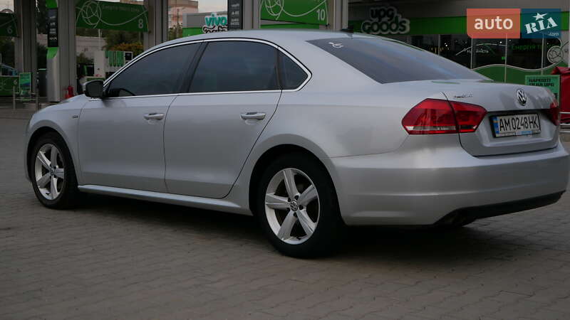 Седан Volkswagen Passat 2015 в Вінниці