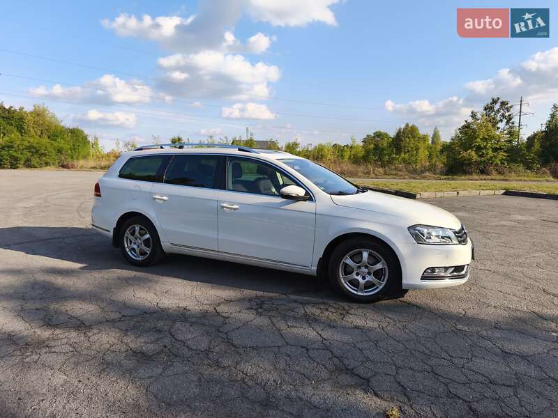 Универсал Volkswagen Passat 2012 в Владимире