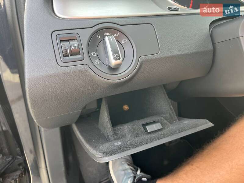 Универсал Volkswagen Passat 2012 в Коростене