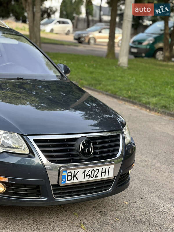 Универсал Volkswagen Passat 2007 в Дубно