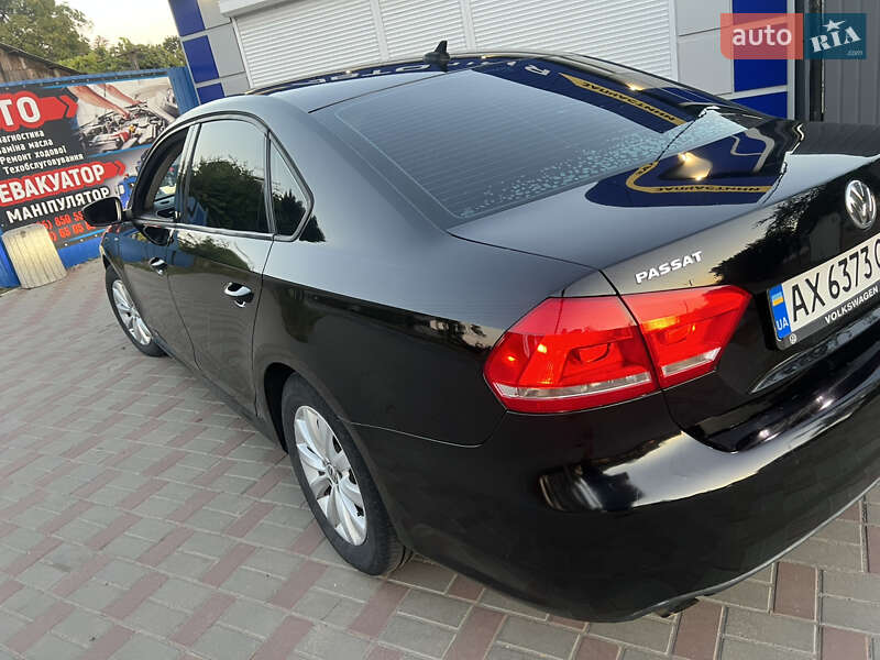 Седан Volkswagen Passat 2013 в Лозовій
