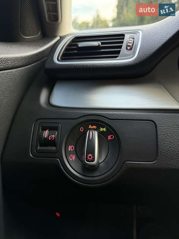 Універсал Volkswagen Passat 2011 в Києві фото 15 Універсал Volkswagen Passat 2011 в Києві