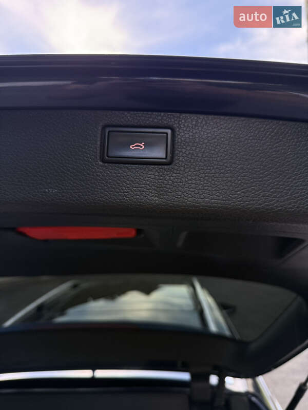 Універсал Volkswagen Passat 2011 в Києві фото 24 Універсал Volkswagen Passat 2011 в Києві