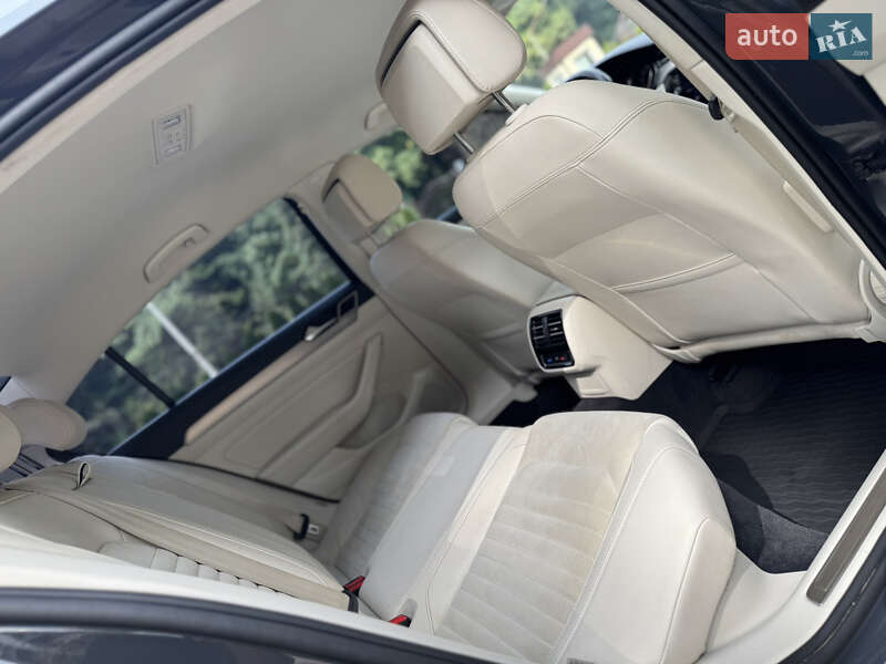 Седан Volkswagen Passat 2017 в Трускавці