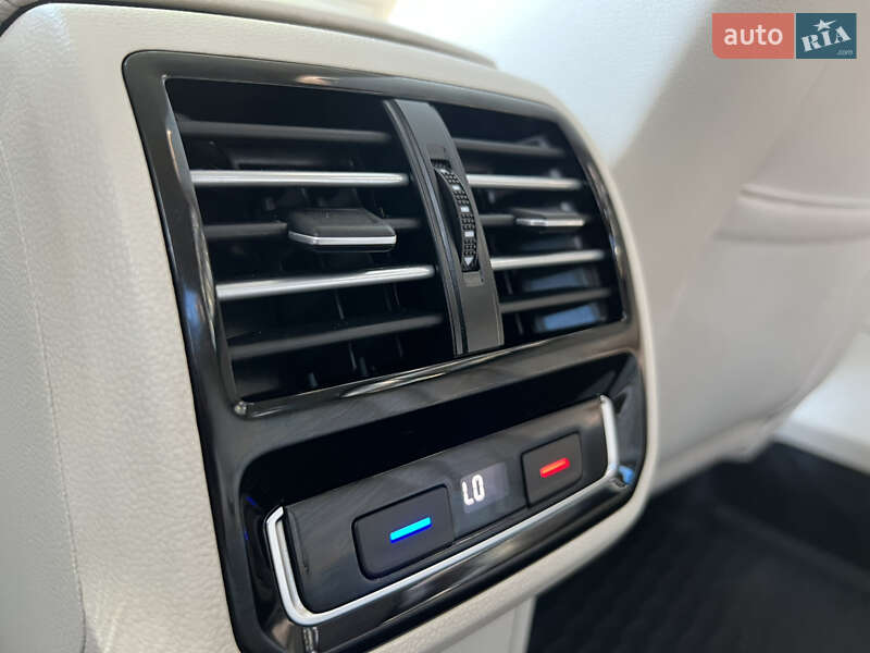 Седан Volkswagen Passat 2017 в Трускавці