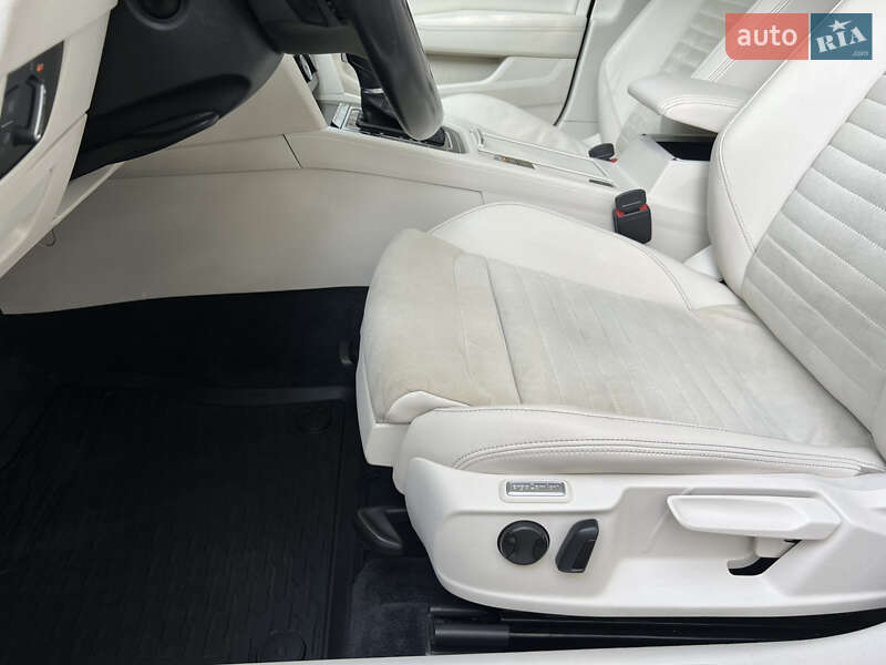 Седан Volkswagen Passat 2017 в Трускавці