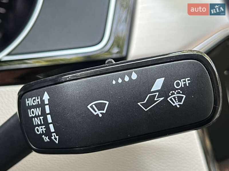 Седан Volkswagen Passat 2017 в Трускавці